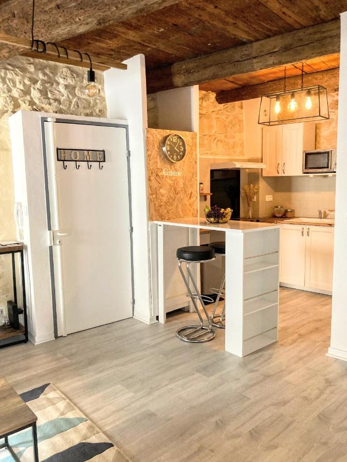Immeuble 3 Apparts Centre Historique St Gilles Maisoncarreeconciergerie Saint-Gilles (Gard) Exterior foto
