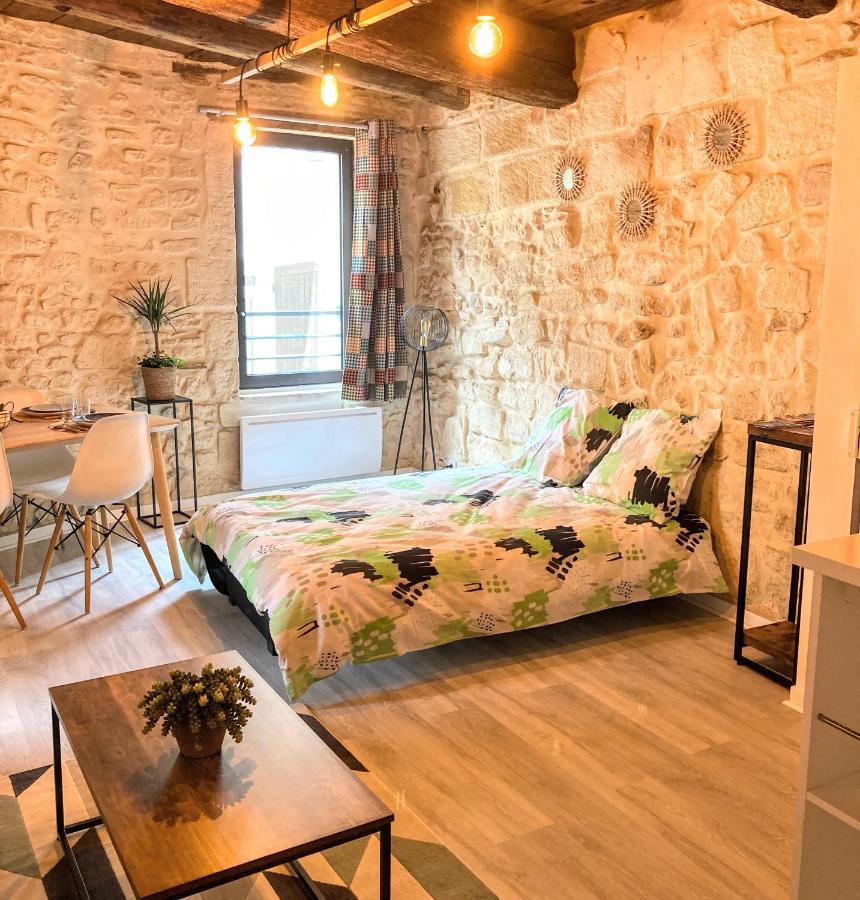 Immeuble 3 Apparts Centre Historique St Gilles Maisoncarreeconciergerie Saint-Gilles (Gard) Exterior foto