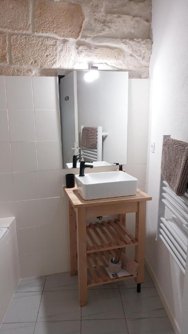 Immeuble 3 Apparts Centre Historique St Gilles Maisoncarreeconciergerie Saint-Gilles (Gard) Quarto foto
